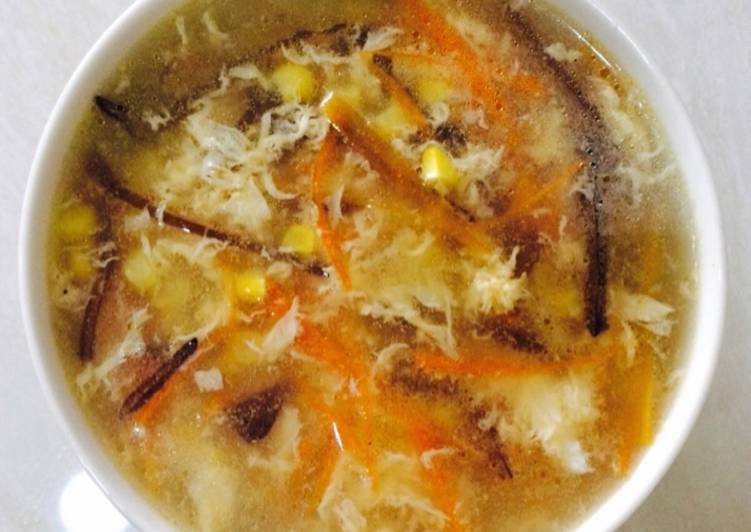 Cara Gampang Membuat Sup jamur kuping &amp; jagung manis Anti Gagal