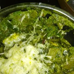 A picture of Dahi palak.