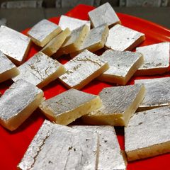 A picture of Kaju peanut katli.