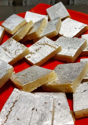 A picture of Kaju peanut katli.