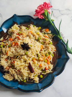A picture of Ghee veggies pulao.