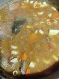 Guiso de Lentejas con Cordero y Fideos Coditos