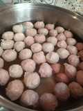 Baso Sapi dari daging Frozen
