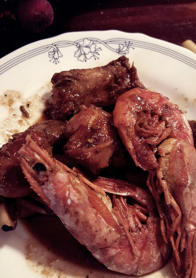 Una foto de Conejo con gambas