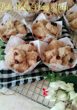Foto resep Bolu Kukus Pisang Mekar (no mixer & eggless)