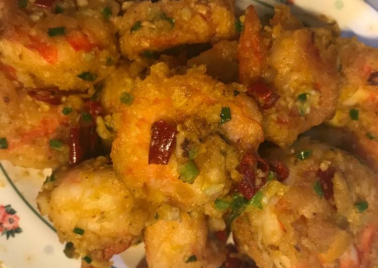 Rahasia Memasak Udang goreng telur asin yang Renyah