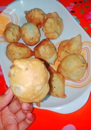 বাসায় তৈরি সিংগাড়া রেসিপির প্রধান ছবি
