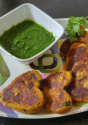 A picture of Sindhi aloo Pattice.