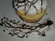 Una foto de masa de alfajores rogel