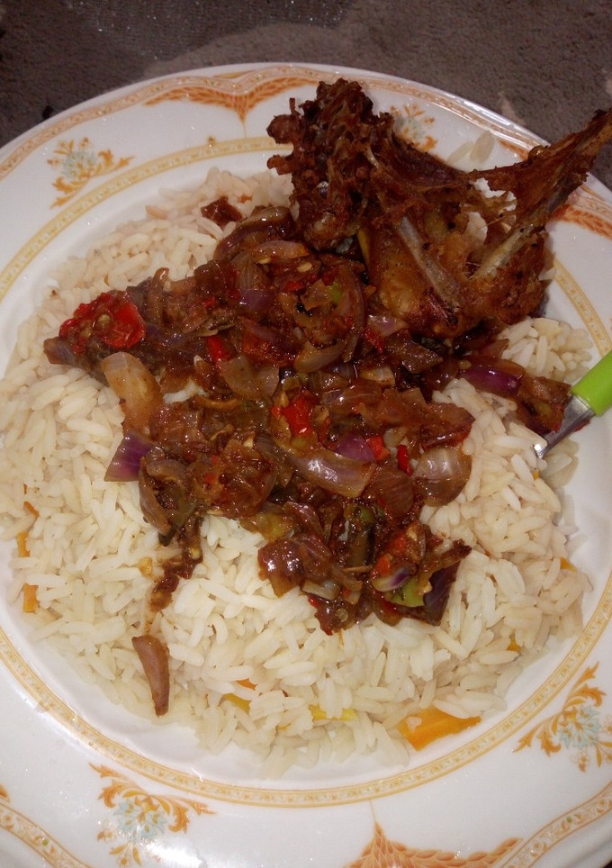 A picture of Carrot Rice with source #amrah.