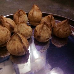 Deep Fry Modak A picture of Deep Fry Modak.