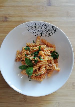 A picture of Fusilli with Bell Pepper, Ricotta, and Sausage Cream.