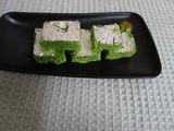 લીલા ચણા ની બરફી (Green Chana Barfi Recipe In Gujarati)
