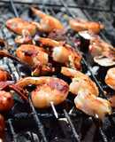 Camarones en brocheta