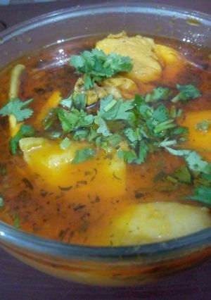 A picture of Alu Chicken ka shorba.