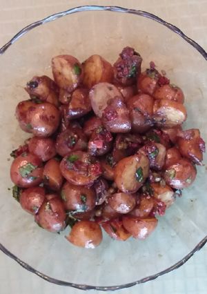 A picture of Balsamic Potato Salad.