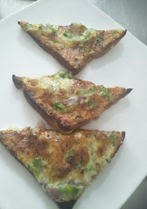 A picture of Chees sandwich.