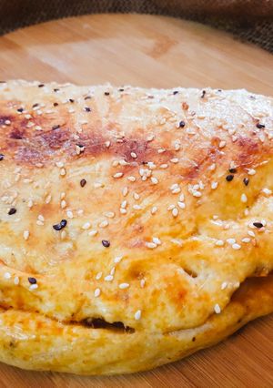 A picture of Calzone.