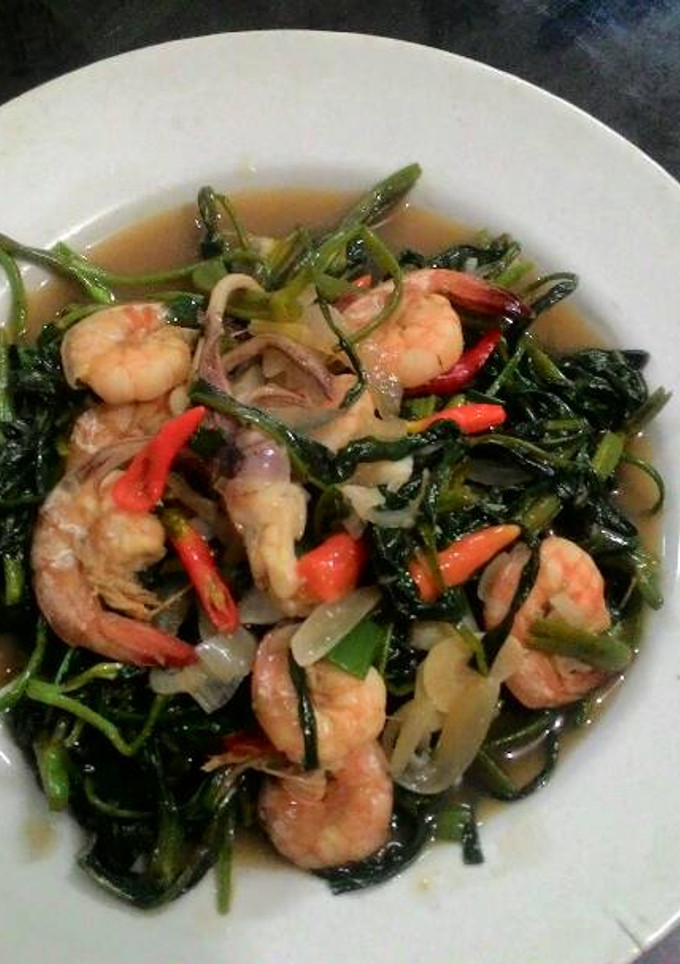 Foto resep Udang tumis kangkung Hasibuan