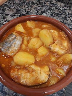 Una foto de Allí pebre de merluza