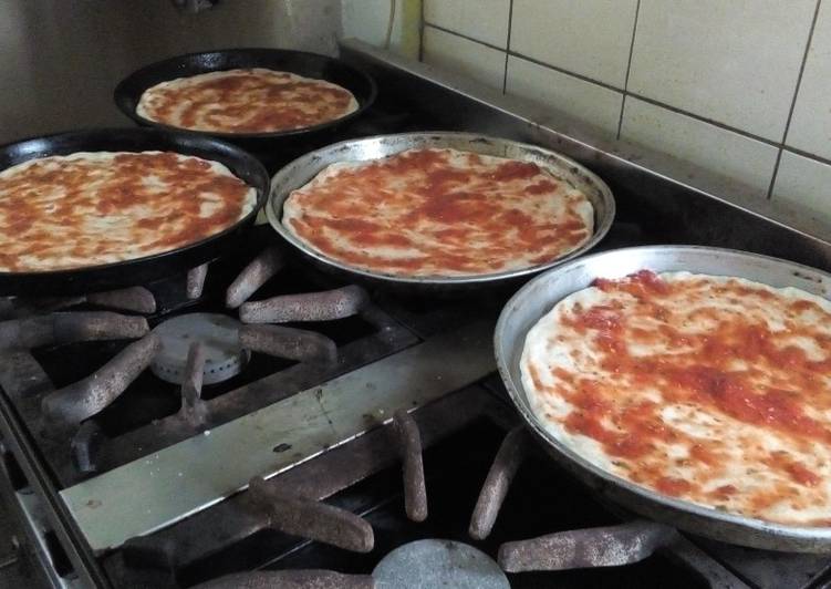 Prepizza al molde (receta de panadería)
