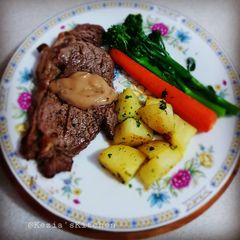 A picture of Pepper steak.