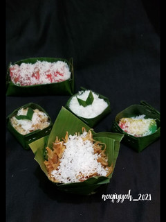 Foto resep 267. Sawut singkong gula merah dalam takir bentuk bunga