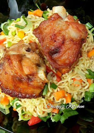 A picture of Stir fried noodles.