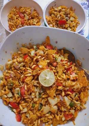 चटपटी भेलपुरी(CHATPATI BHELPURI RECIPE IN HINDI) रेसिपी मुख्य फोटो