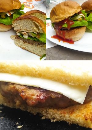 Pikáns sertésburger 🍔🥪 recept fotója