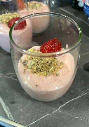 Una foto de Espuma de frutilla