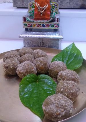 દુધીનો હલવો(Bottlegourd halva recipe in Gujarati) રેસીપી મુખ્ય ફોટો