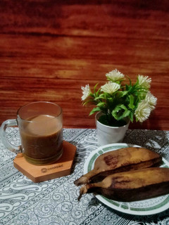Foto resep Kopi susu kopi tubruk ☕🍰🍮