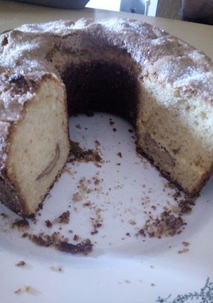Una foto de Torta de mandarina en licuadora con relleno de manteca de maní