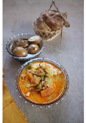 Foto resep (Ketupat) Sayur godog cecek sapi