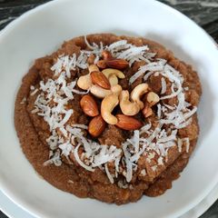 A picture of Sooji Besan Halwa.