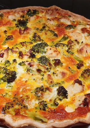 Foto de Quiche de frango e brócolis