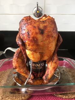 Una foto de Pollo al Horno/Carbón con Aliño