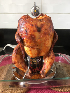 Una foto de Pollo al Horno/Carbón con Aliño