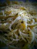 ESPAGUETTIS🍝al Wok con Finas Hierbas al Ajillo...!😋