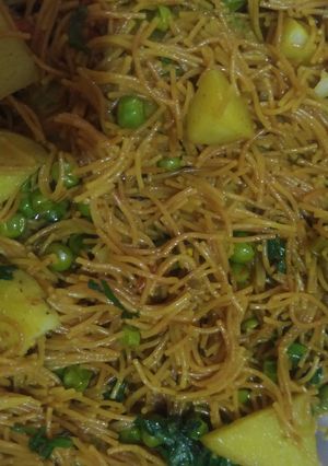 नमकीन सेवई (Namkeen Sevai Recipe in Hindi) रेसिपी मुख्य फोटो