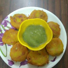 A picture of Aloo tikki.