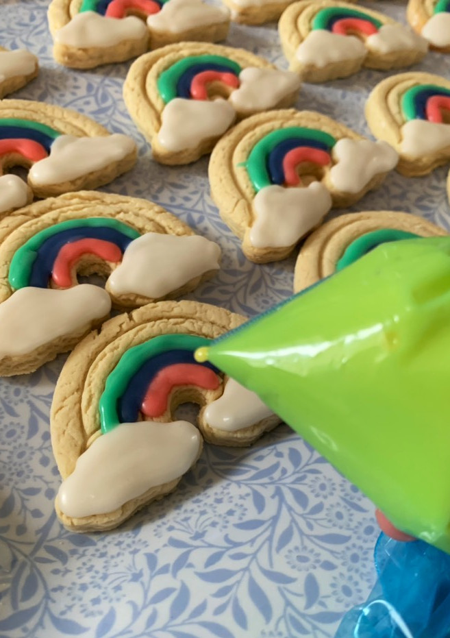 Una foto de Glasa muy fácil para hacer galletas