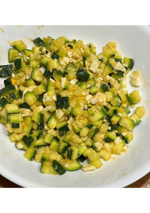 鹹蛋櫛瓜🥒 的食譜成品照片