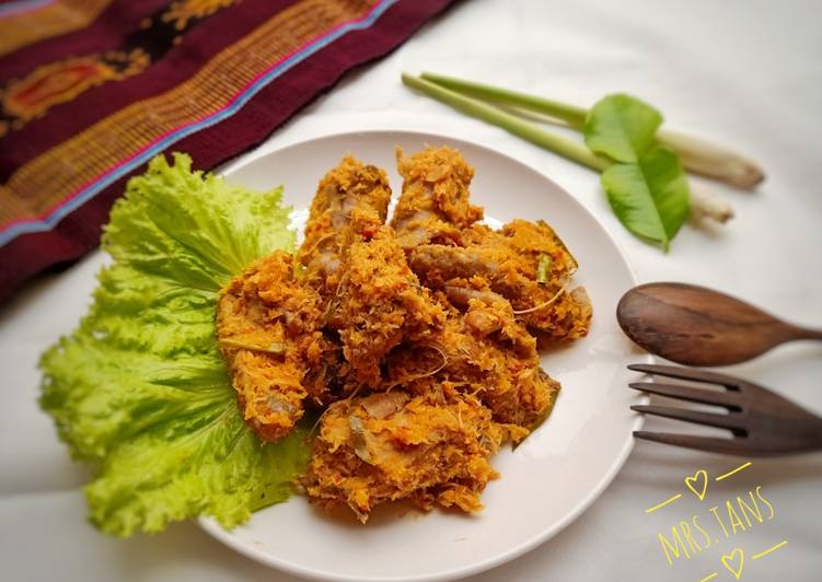 Lawar Ayam Kampung khas Lembata NTT Mantap π