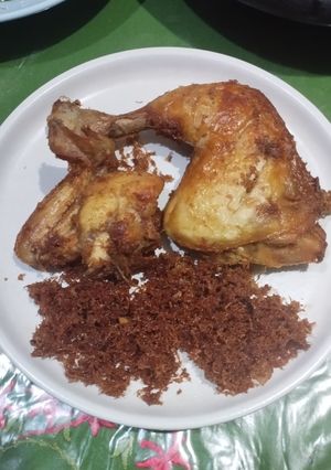 Foto resep Ayam Goreng Serundeng Kelapa