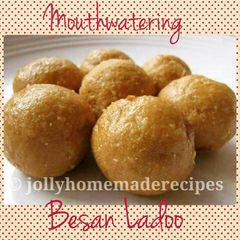 Besan Ladoo A picture of Besan Ladoo.