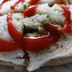 A picture of Samosa sandwich.