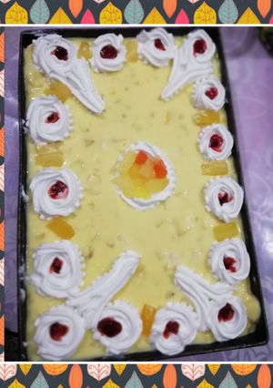 A picture of Cocktail Cream Cake Custard.