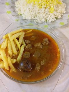 عکسی از دستور خورش قیمه سیب زمینی